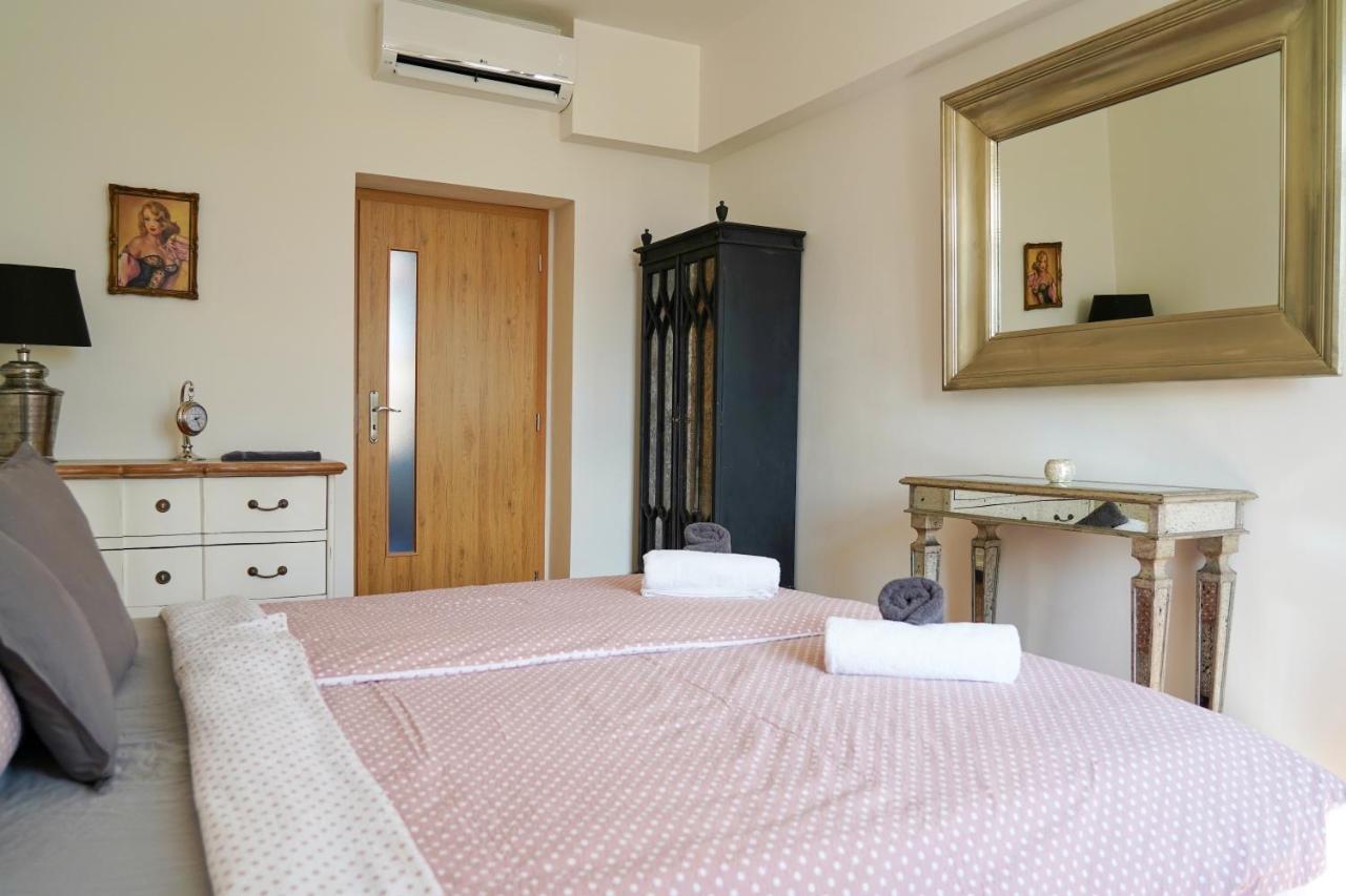Apartman Praha Brevnov מראה חיצוני תמונה
