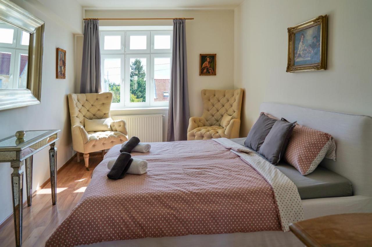Apartman Praha Brevnov מראה חיצוני תמונה