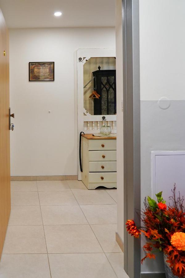 Apartman Praha Brevnov מראה חיצוני תמונה