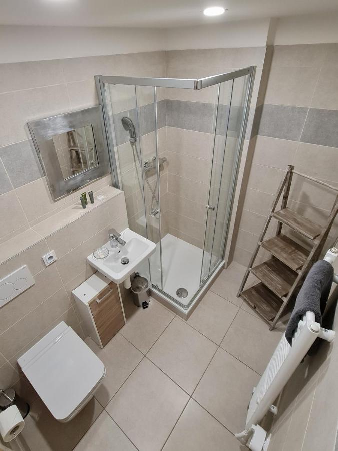 Apartman Praha Brevnov מראה חיצוני תמונה