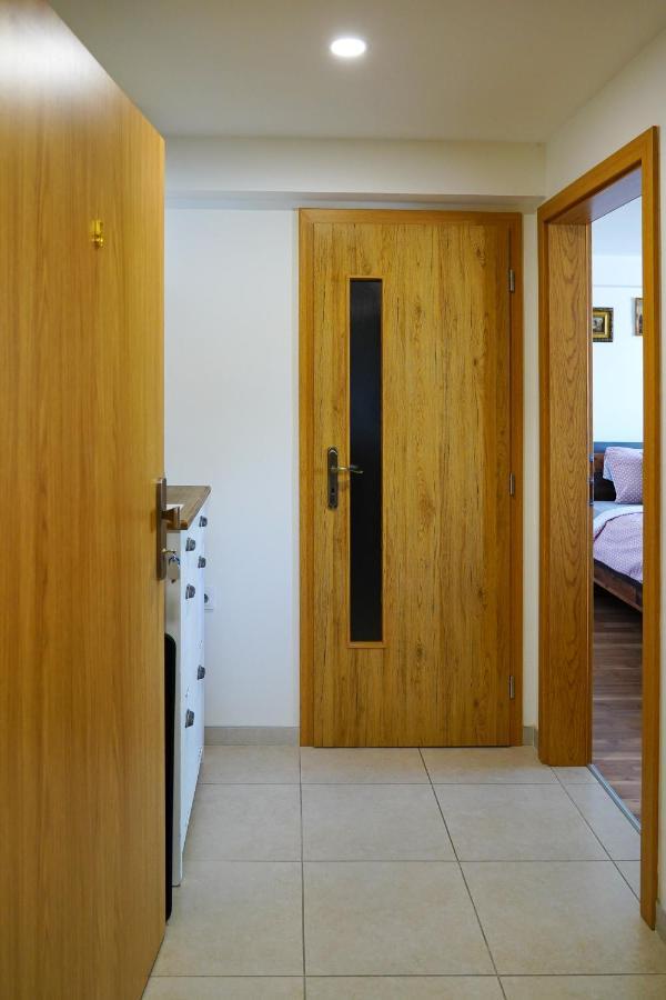 Apartman Praha Brevnov מראה חיצוני תמונה